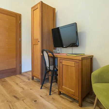 Alojamento de Acomodação e Pequeno-almoço Silak