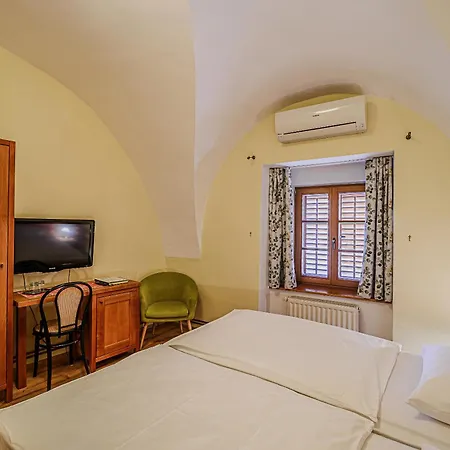 Silak Bed & Breakfast 3*