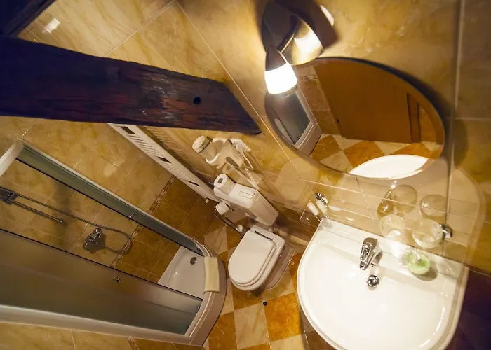 Silak Bed and Breakfast Πτούι